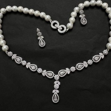 Set de bijuterii unicat – perle de sticlă & cristale elegante